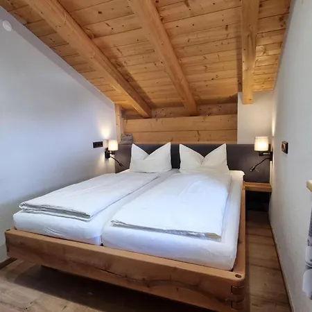 فالديرهوف شقة